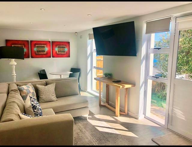 1 BEDROOM PROPERTY TO RENT IN LLANDUDNO